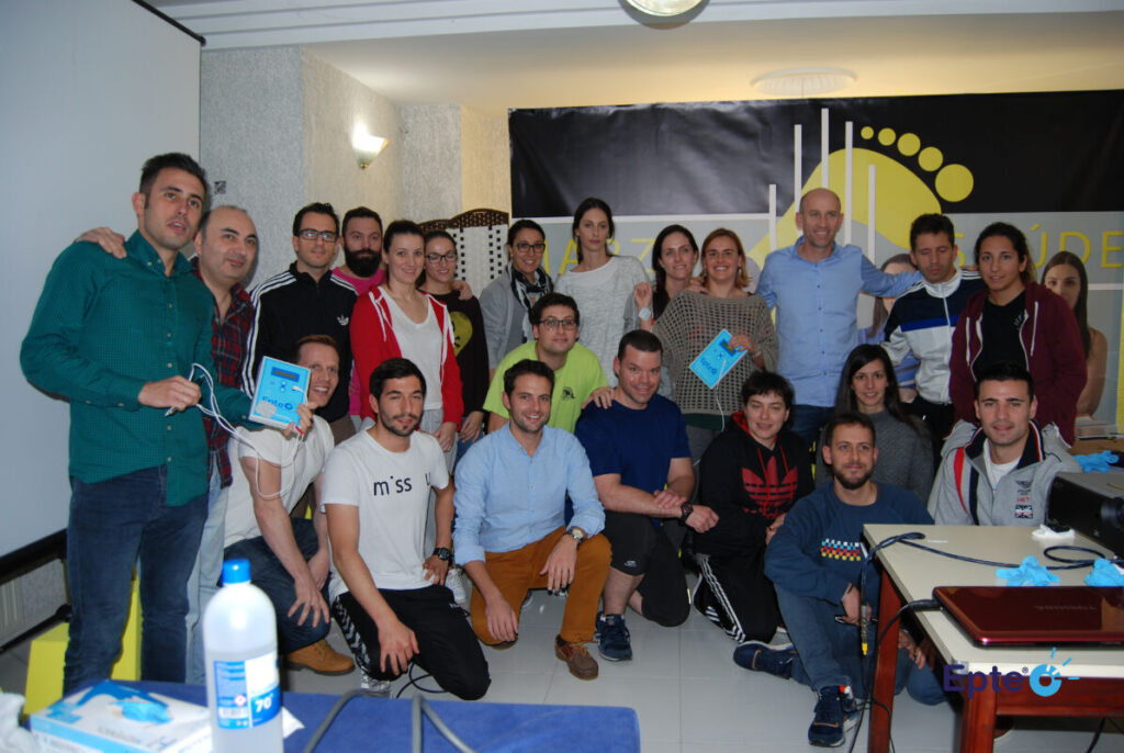 Alumnos del curso EPTE electrólisis percutánea en Lugo
